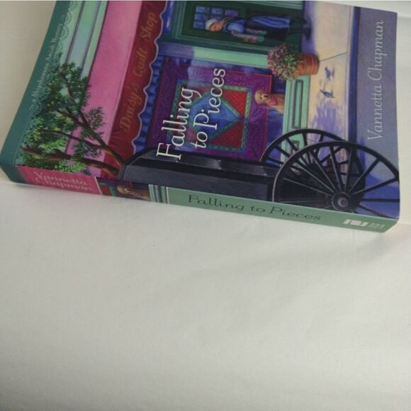 $ Vannetta chapman Amish themed Falling to pieces book. - Picture 3 of 7